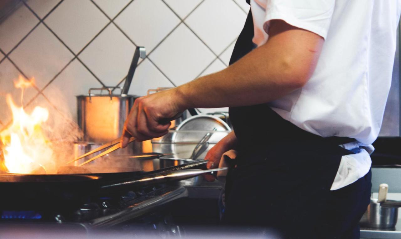Stora Hotellet I Fjaellbacka Ngoại thất bức ảnh